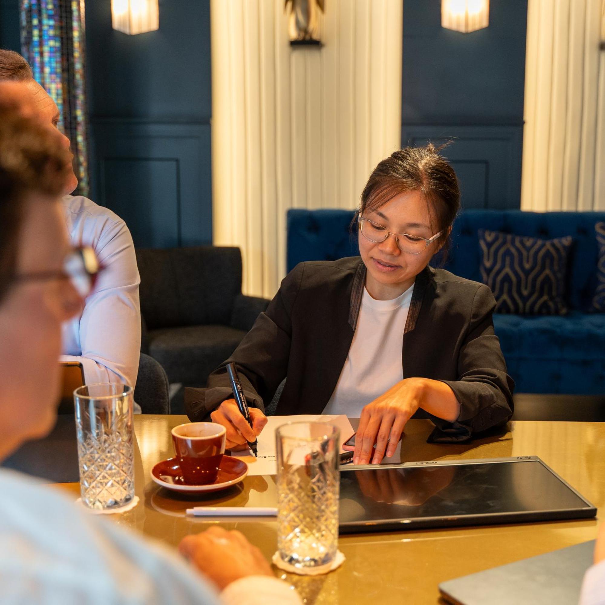 Ibis Styles Hasselt City Centre Ngoại thất bức ảnh