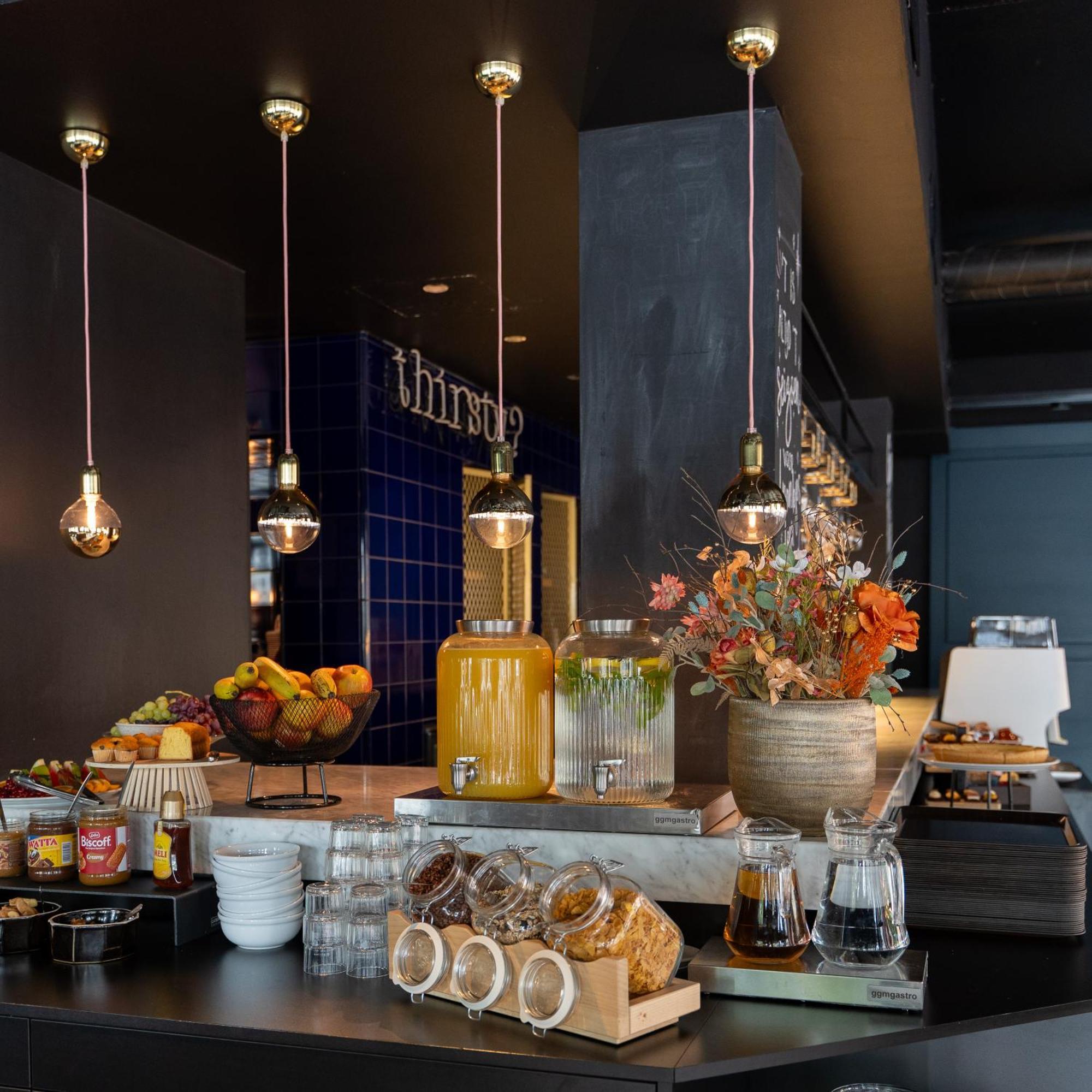 Ibis Styles Hasselt City Centre Ngoại thất bức ảnh